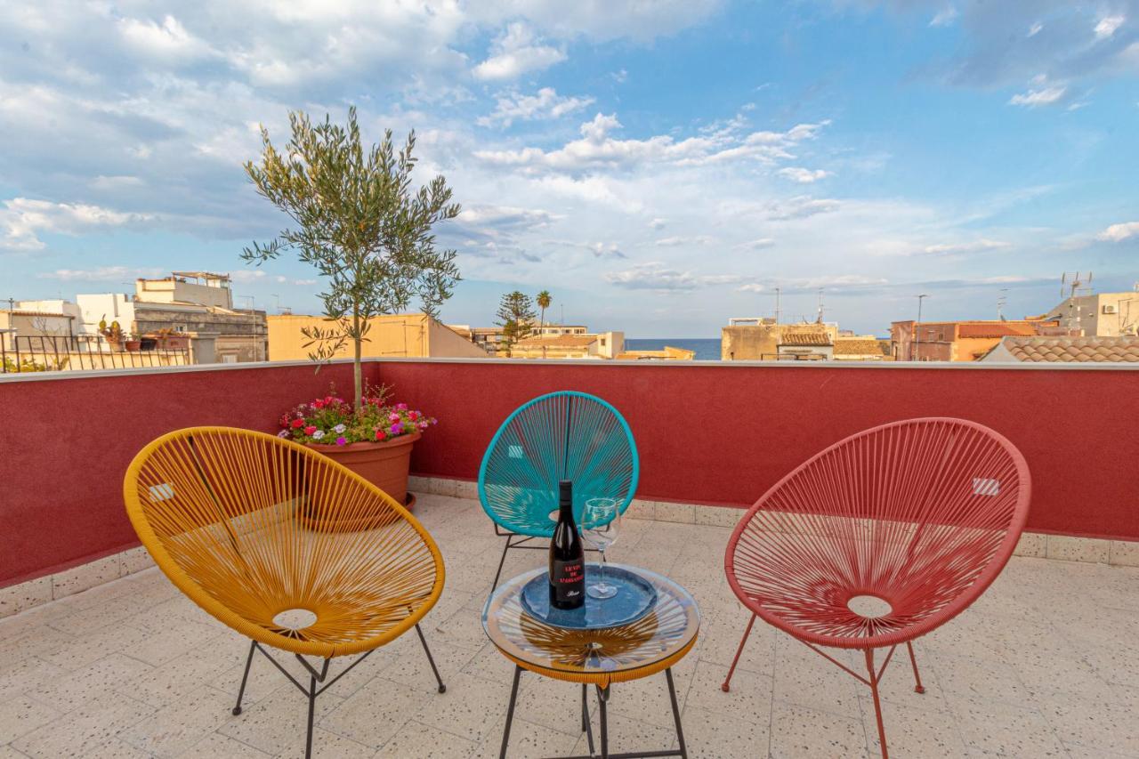 Maison Rouge Ortigia Syracuse ภายนอก รูปภาพ