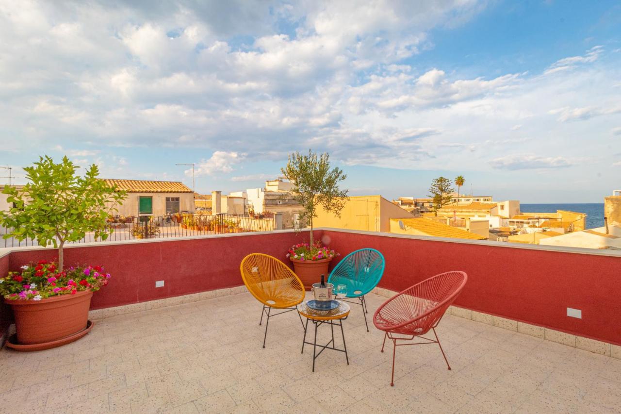 Maison Rouge Ortigia Syracuse ภายนอก รูปภาพ