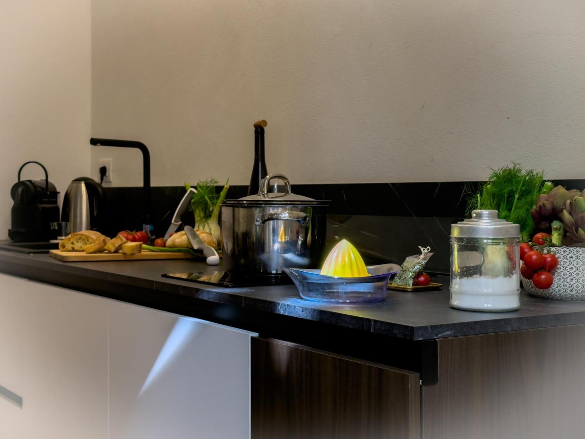 Maison Rouge Ortigia Syracuse ภายนอก รูปภาพ