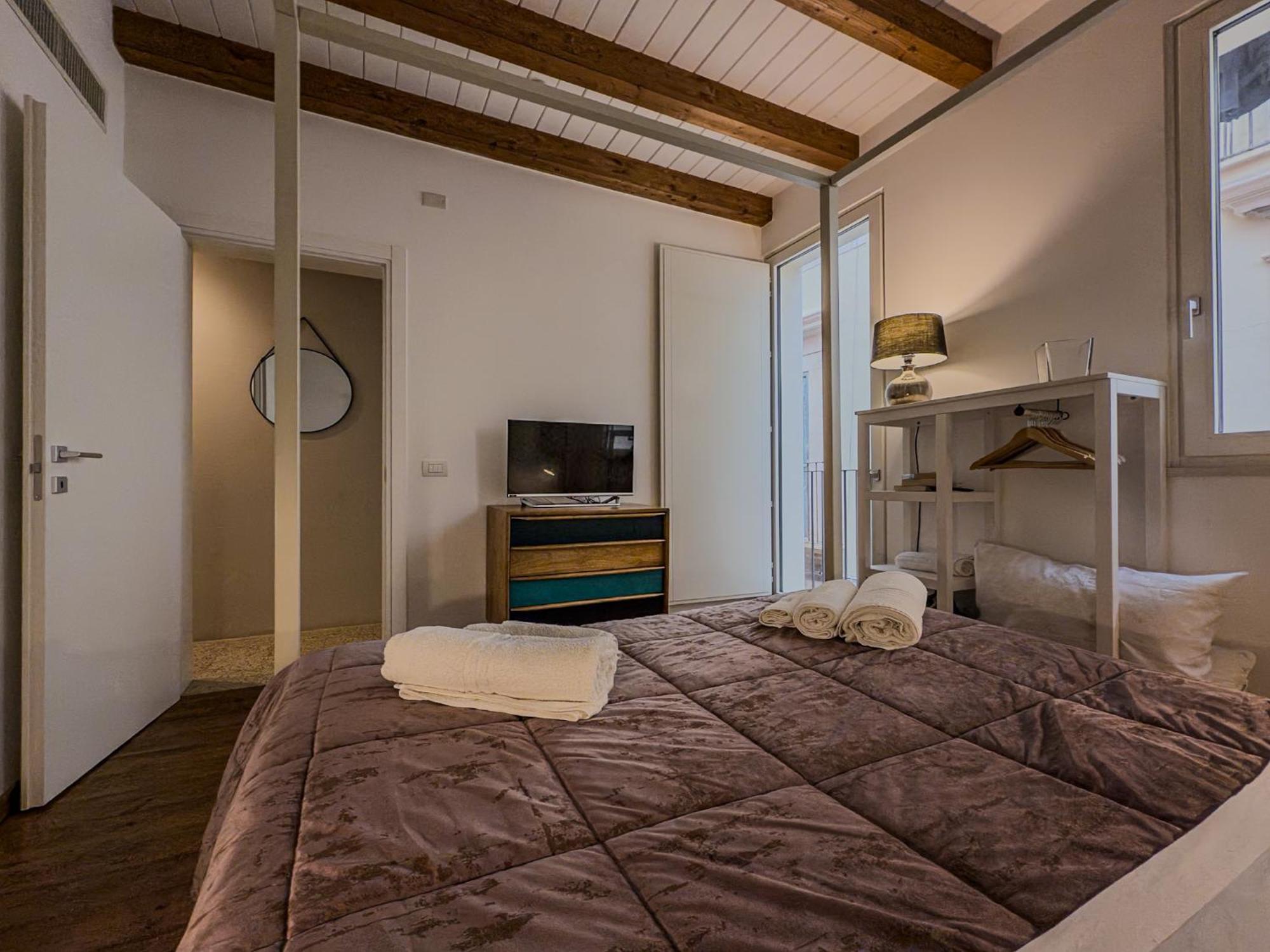 Maison Rouge Ortigia Syracuse ภายนอก รูปภาพ