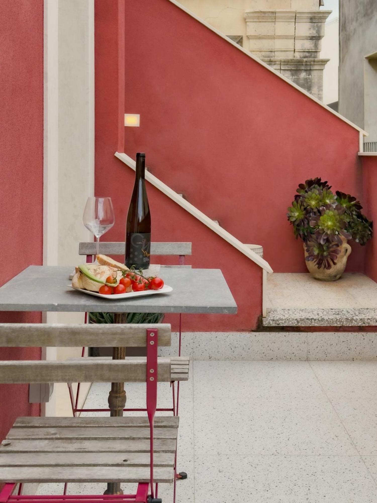 Maison Rouge Ortigia Syracuse ภายนอก รูปภาพ